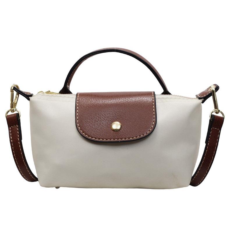 Sacs Nouveaux sacs en toile pour femmes Été léger luxe discret niche navetteur premium sacs bandoulière messager