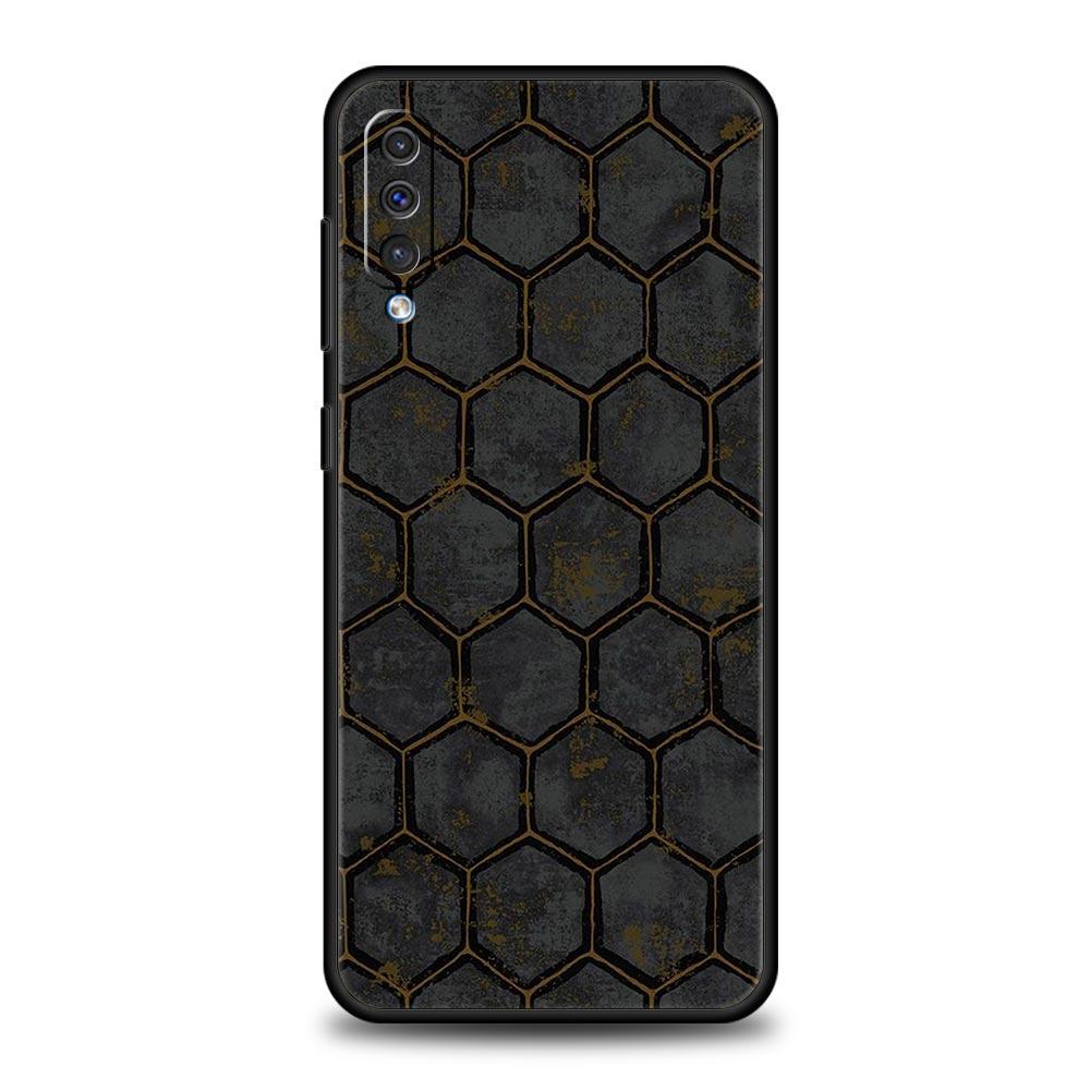 

Phone Case For Samsung A56 A36 A26 A24 A12 A14 A16 A50 A70 A20E A10S A22 A40 A34 A54 A42 A52 5G A04s A06 Cover Honeycomb Pattern Galaxy A04