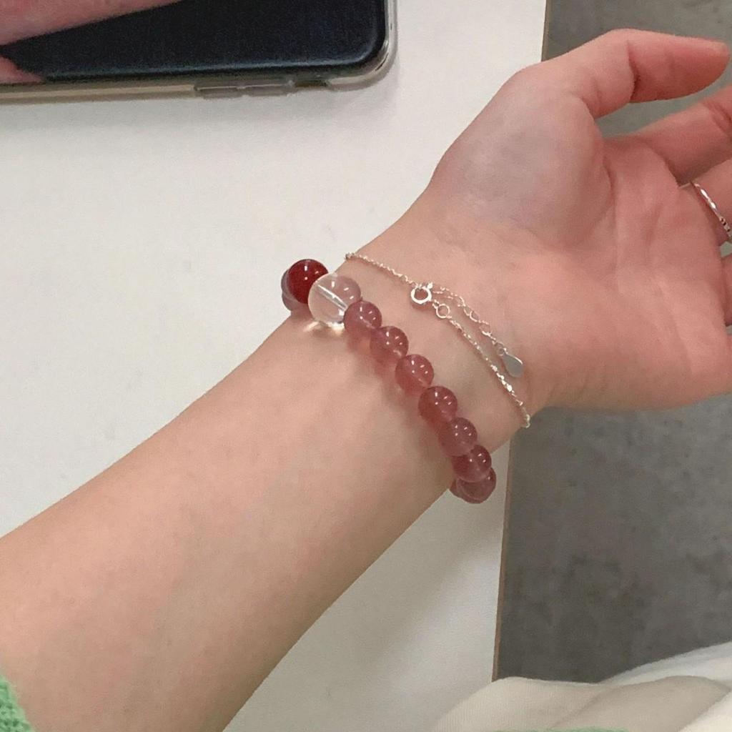 Vibrant Strawberry Quartz Bracelet: Fresh & Versatile