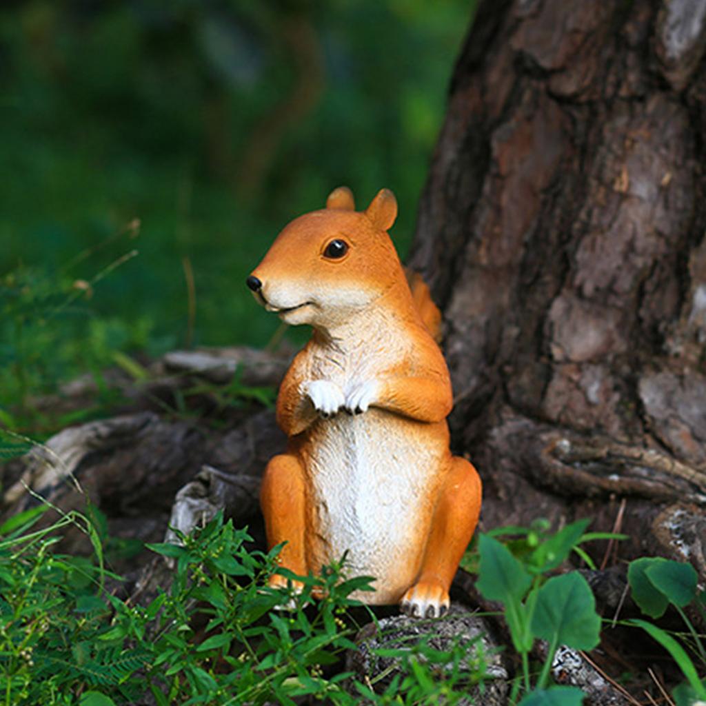 Creative Craft Resin Squirrel Figurine Decoration Funny Squirrel Sculpture Statue Animal Collectible Figurines