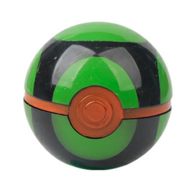 

Игрушка-эльф Pokémon Master Ball 7 см With doll