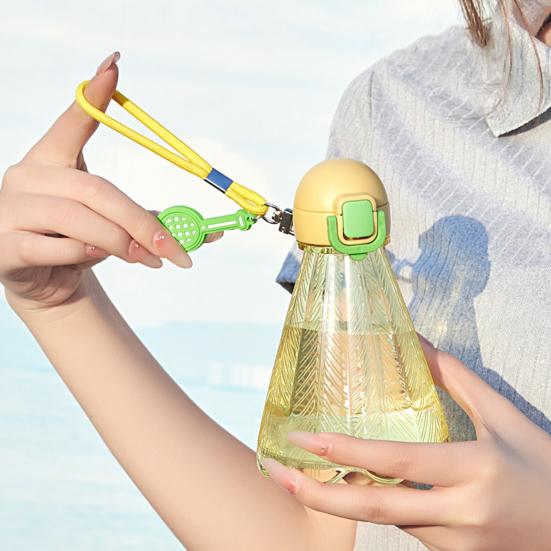 Pítko ve tvaru badmintonové rakety se slámkou a popruhem na nošení 10oz Sportovní láhev na vodu Roztomilé víčko s odklápěním Láhev na vodu do kanceláře, posilovny, ven