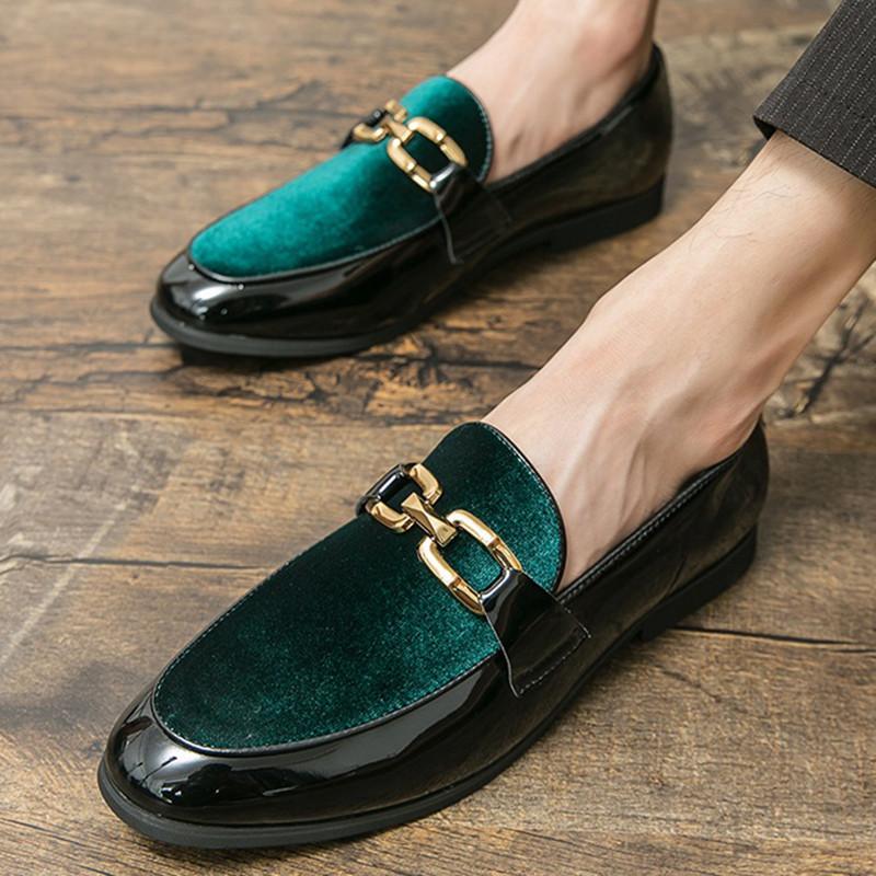 Trendige Neue Herren Spitz Wildleder Gemischt Metallknopf Schuhe Business Flats Kleid Slipper Homecoming Festzug Schuhe Zapatos Hombre