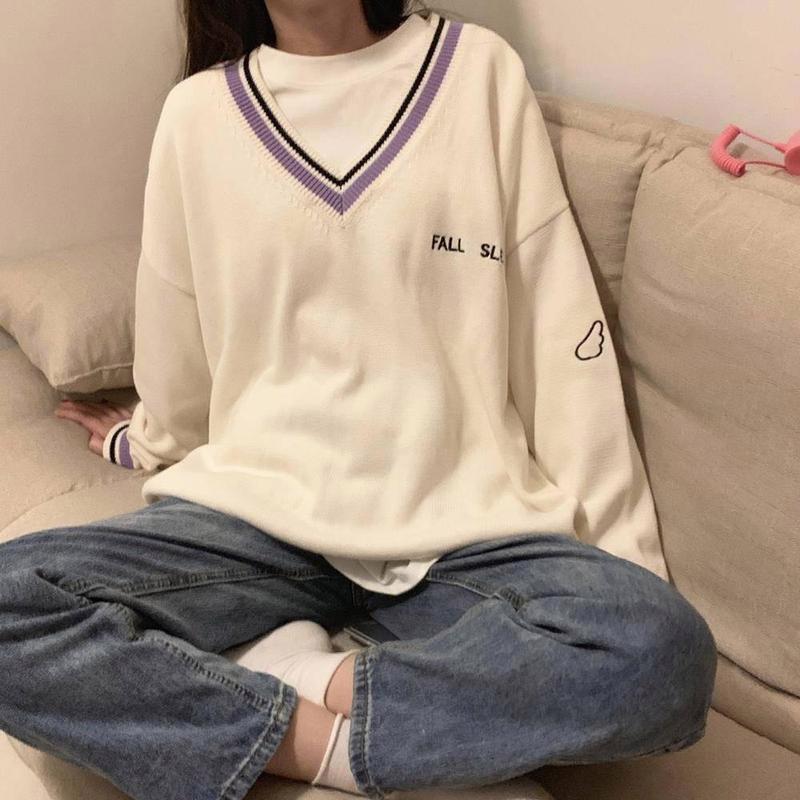 Winter College Style V-neck Sweater Bottoming Sweater Female Loose Long-sleeved Pullover Student Mid-length Hooded Kintwear