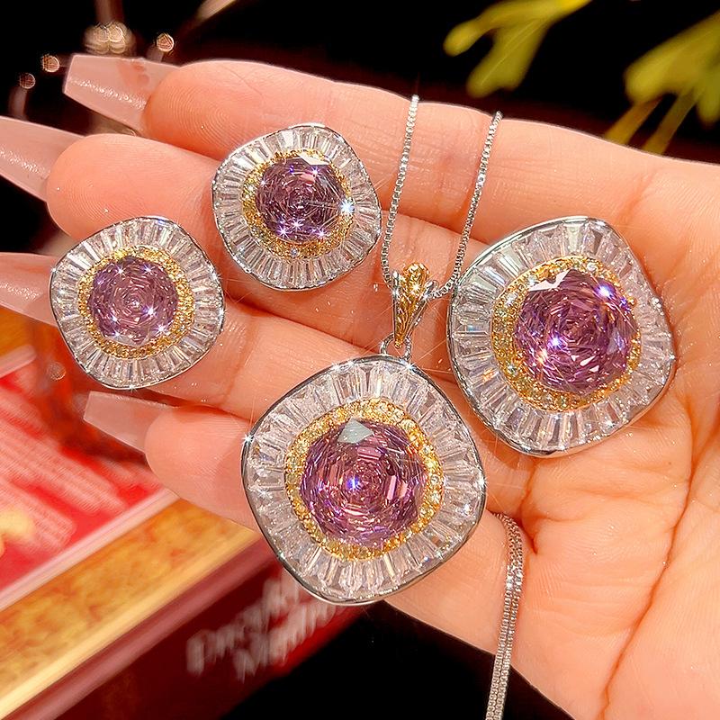 Autumn And Winter Jewelry Copper Bottom Gold-Plated Rose Cut Dry Rose Temperament Light Luxury Suit Women 14-10M