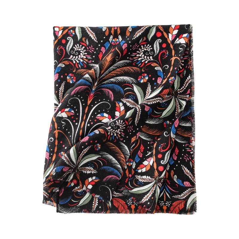 New Spring and Autumn Printed Ethnic Style Scarf Imitation Cashmere Warm Large Shawl  Fashionable and High End Scarf