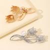 Women Alloy Brooch Pin, Tulip Shape Lapel Badge with Imitation Pearl Rhinestones Inlaid, Brooch Versatile Accessory for Sweaters Collars Hats Bags