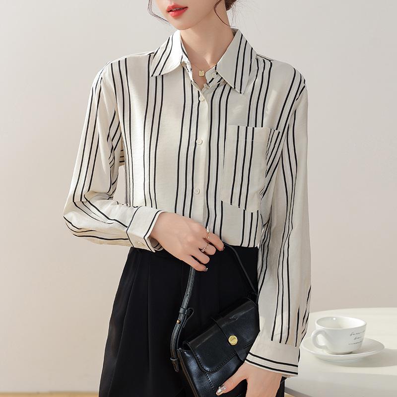 2026 Spring/Autumn Women s Chiffon Vertical Stripe Shirt - Simple, Loose, Versatile Extra Large