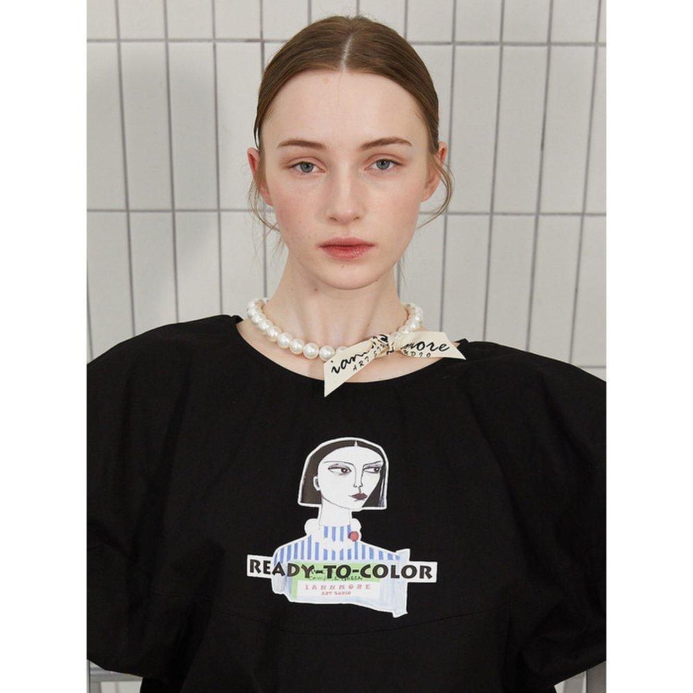 Logo Tape Big Pearl Necklace
