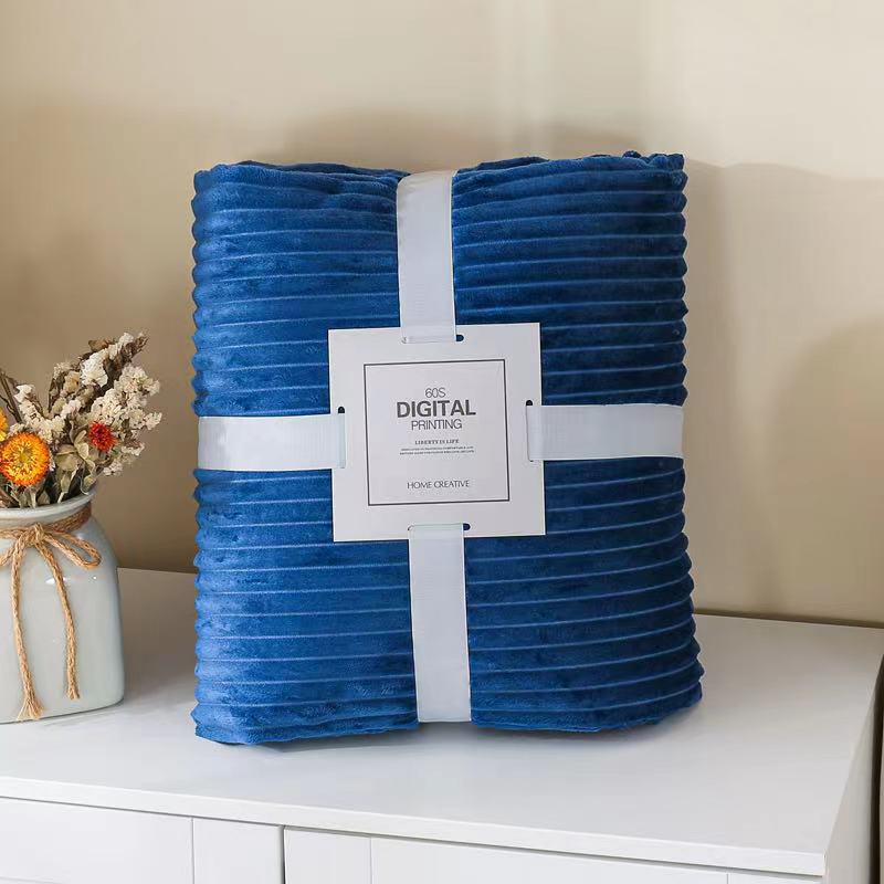 Japanese Striped Flannel Fleece Blanket - Solid & Snowflake Velvet, Customizable Office Air Conditioning Blanket