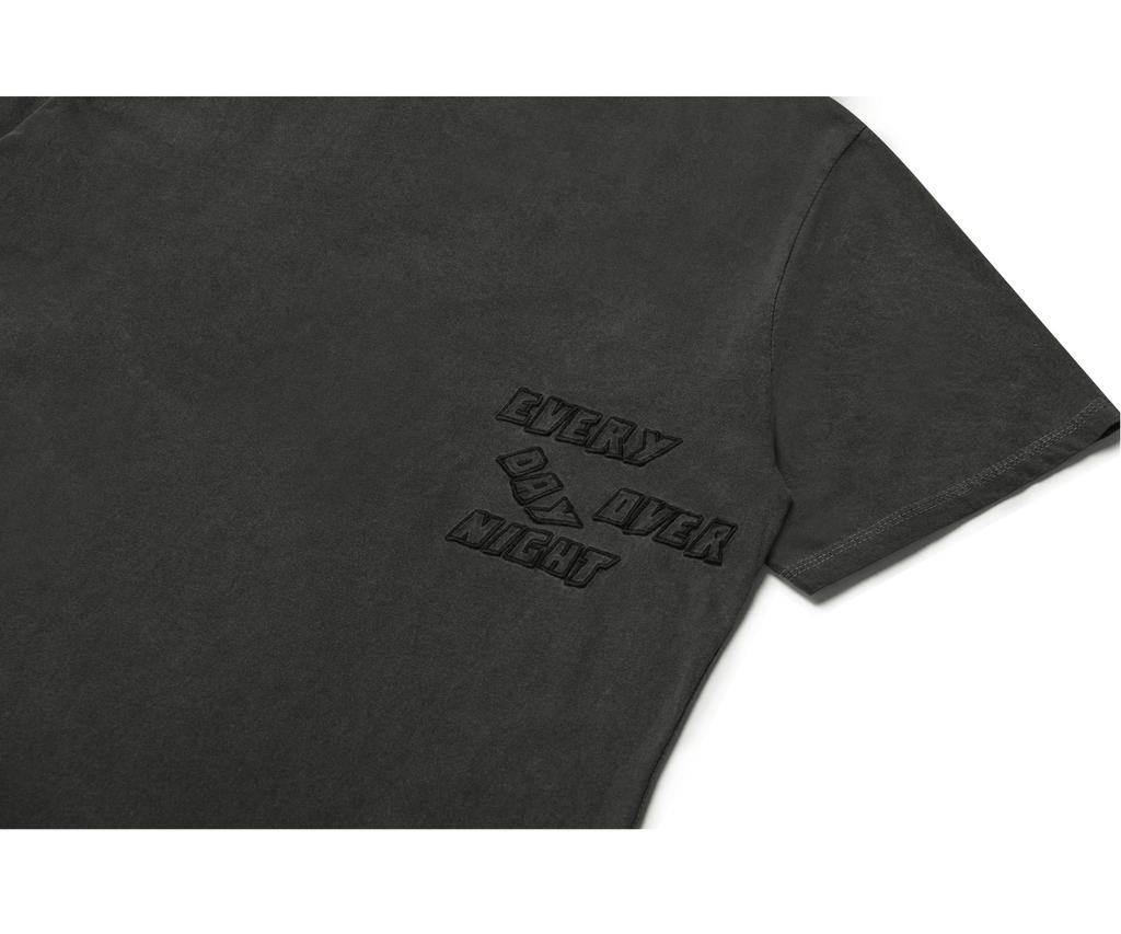 FUNNY PIG MADE Bold Dye Tee (Black)