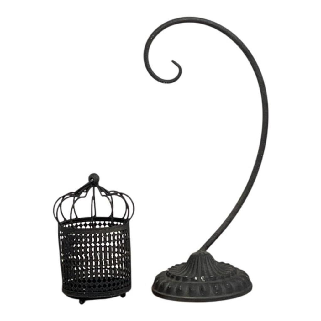Vivienne Stand 19 x 15 x Iron Antique Style Candlestick (Vivienne Westwood) [Candle 40.5cm (Height) Black] 54601CS-BK