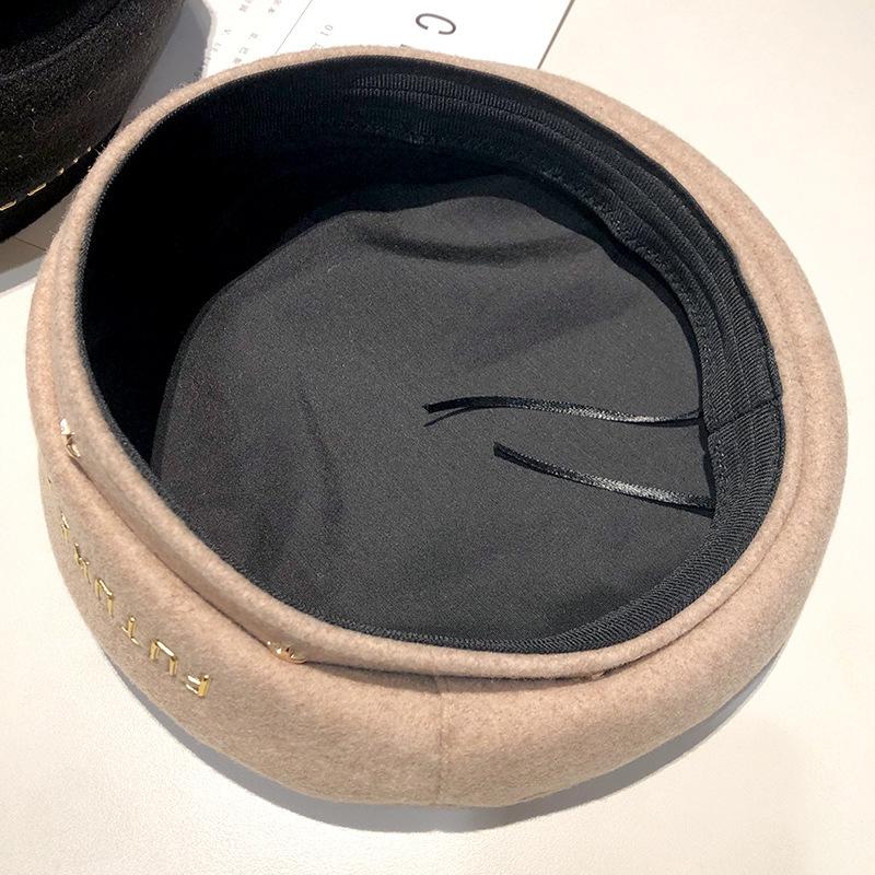 Golden Letter Rivet Decoration Woolen Beret Women Autumn and Winter British Retro Painter Hat Ladies Bud Hat