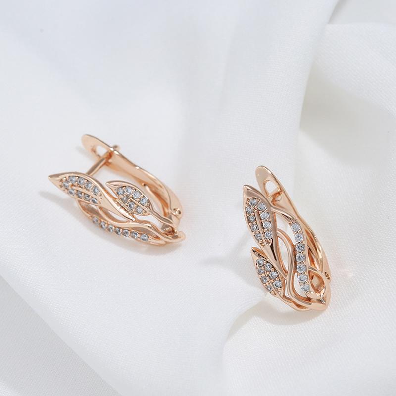 Vintage Hollow Flower Earrings Gold Color Boho Ethnic Wedding Cilp Earrings For Women Elegant Fashion Jewelry Gift