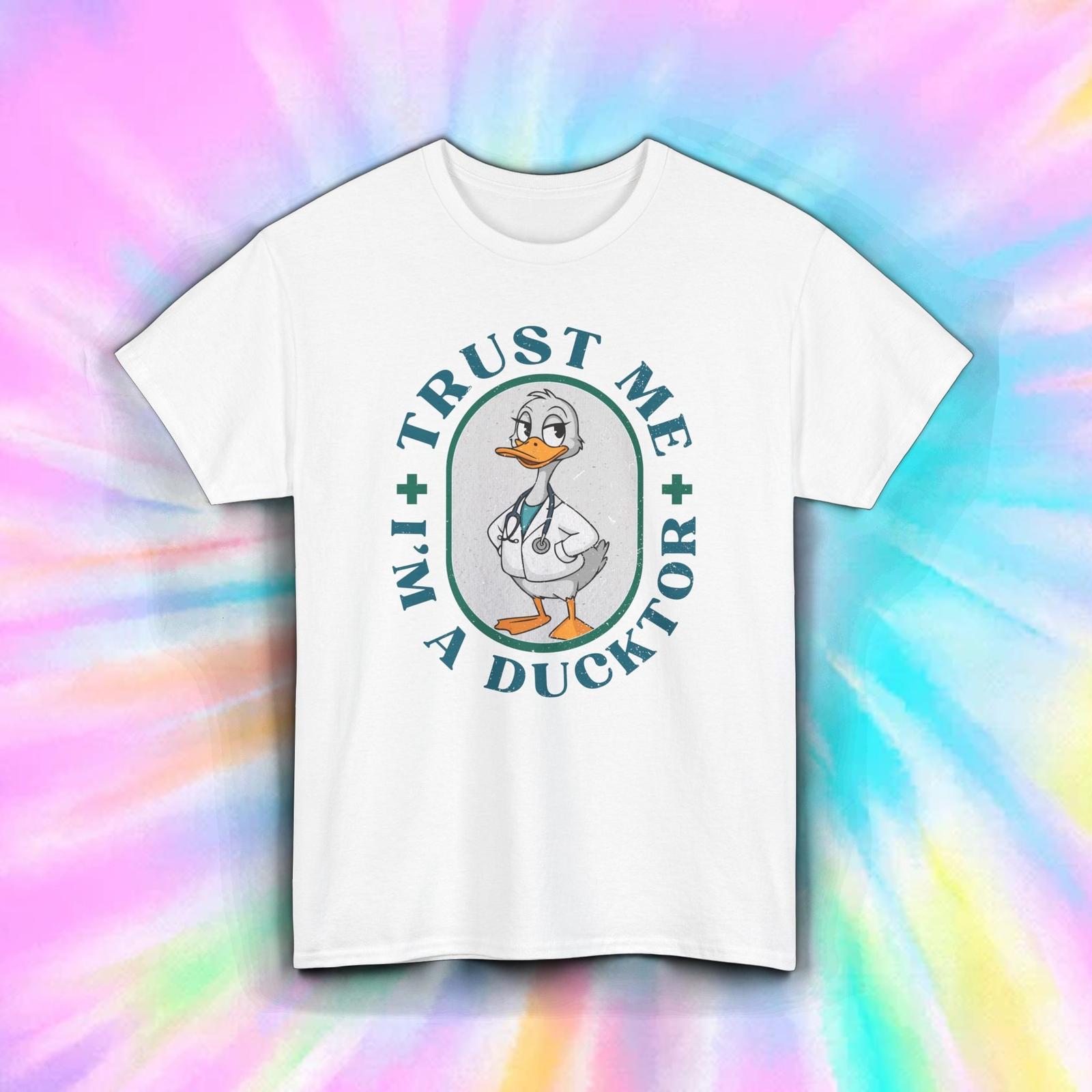 Trust Me I m a Ducktor Funny Duck Doctor Humor Cartoon Pun Shirt S-5XL 2XL