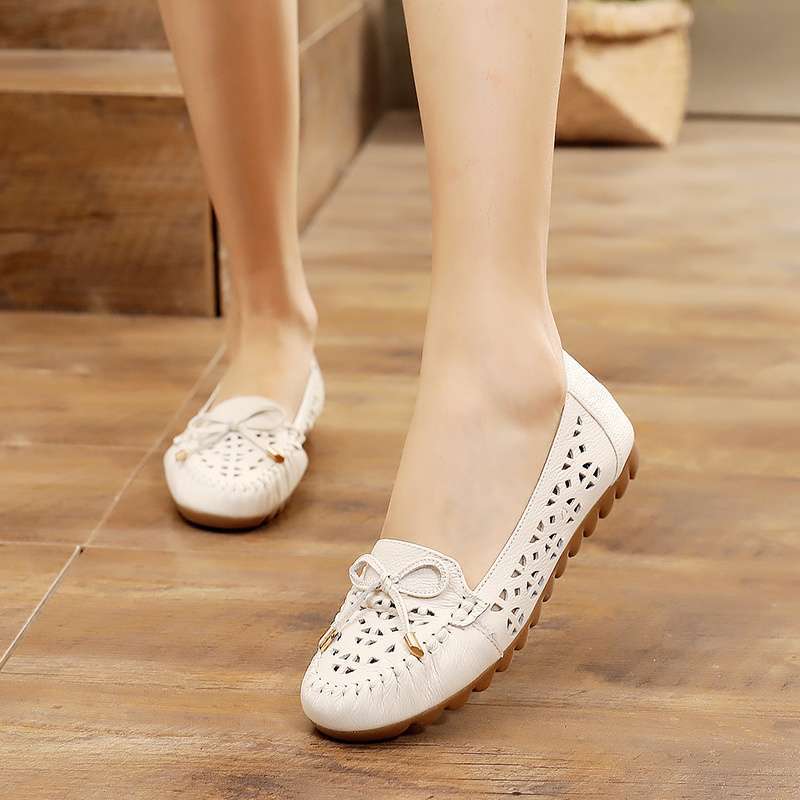 Outer wear mother leap month sandals soft sole breathable single shoes non-slip beef tendon sole not tired feet hollow hole shoes