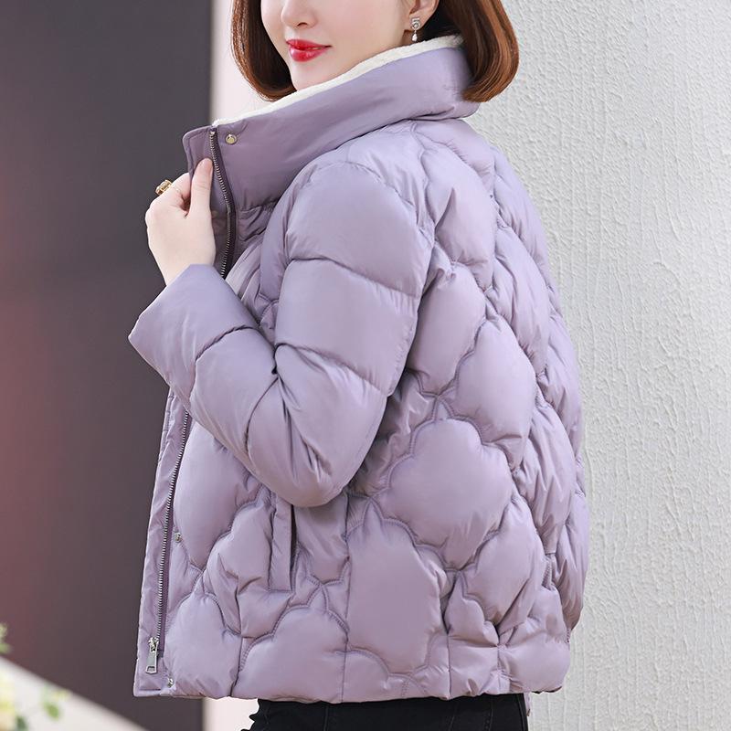 

Women s Stylish Short Down Cotton Jacket - Warm, Padded, Thickened Winter Coat for Moms in Small Sizes 2XL for 128-145 lbs чорний