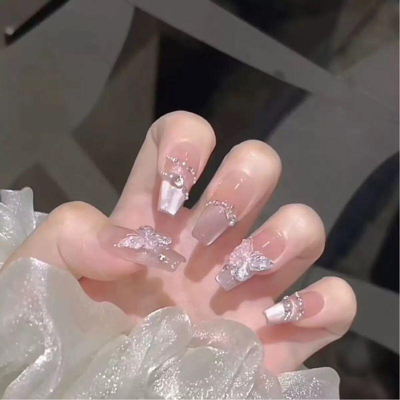 Handmade Wearable Nails with a High-End Feel, Cat-Eye Nail Art, Versatile and Luxurious, Travel-Friendly, Brightening Effect, Handmade Nail Art