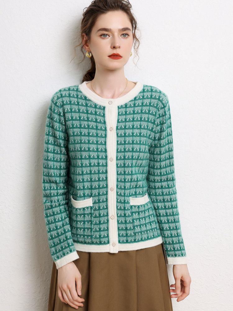 Women's Color Block Cashmere Cardigan – Autumn/Winter, Round Neck, Long Sleeve, Loose Fit with Pockets.