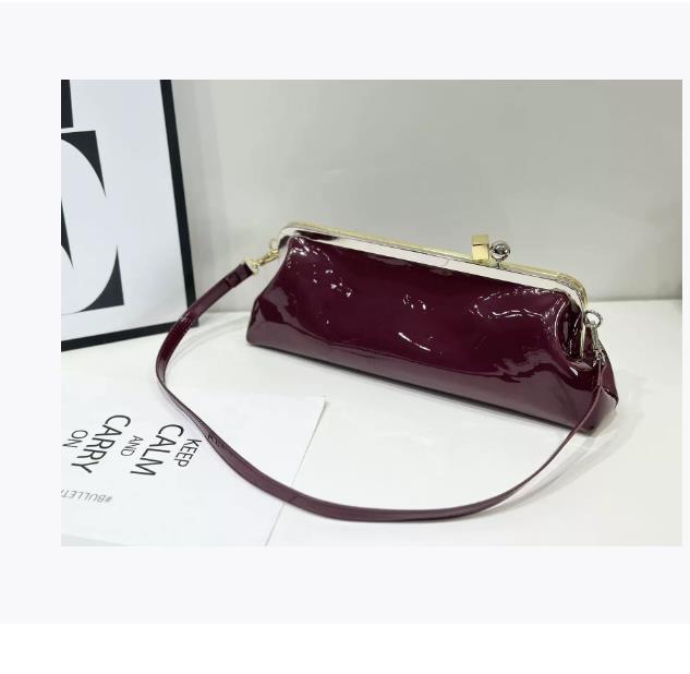 Women's Luxury Top Handle Underarm Bag  Fashionable Designer Shoulder Handbags Crossbody Bag Evening Clutch