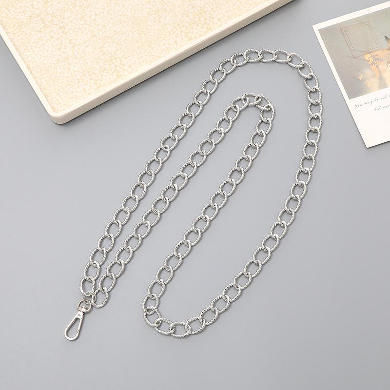 Metalowy łańcuszek do telefonu crossbody odporny na upadki z klipsem i smyczą 125 cm