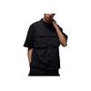 Camisa masculina de manga curta com zíper e bolso 3D de cor sólida, preta, DX9650-010