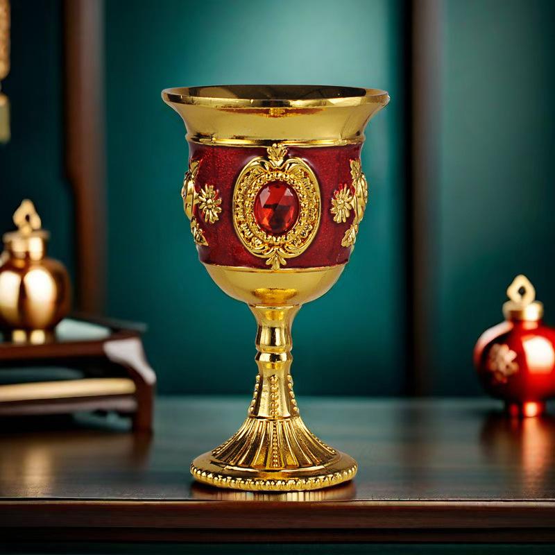 Zinklegierung ist ein hohes Weinglas, eine halbe Tael Baijiu-Tasse, Haushaltsornamente, hochwertiges doppeltes Biss-Weinglas