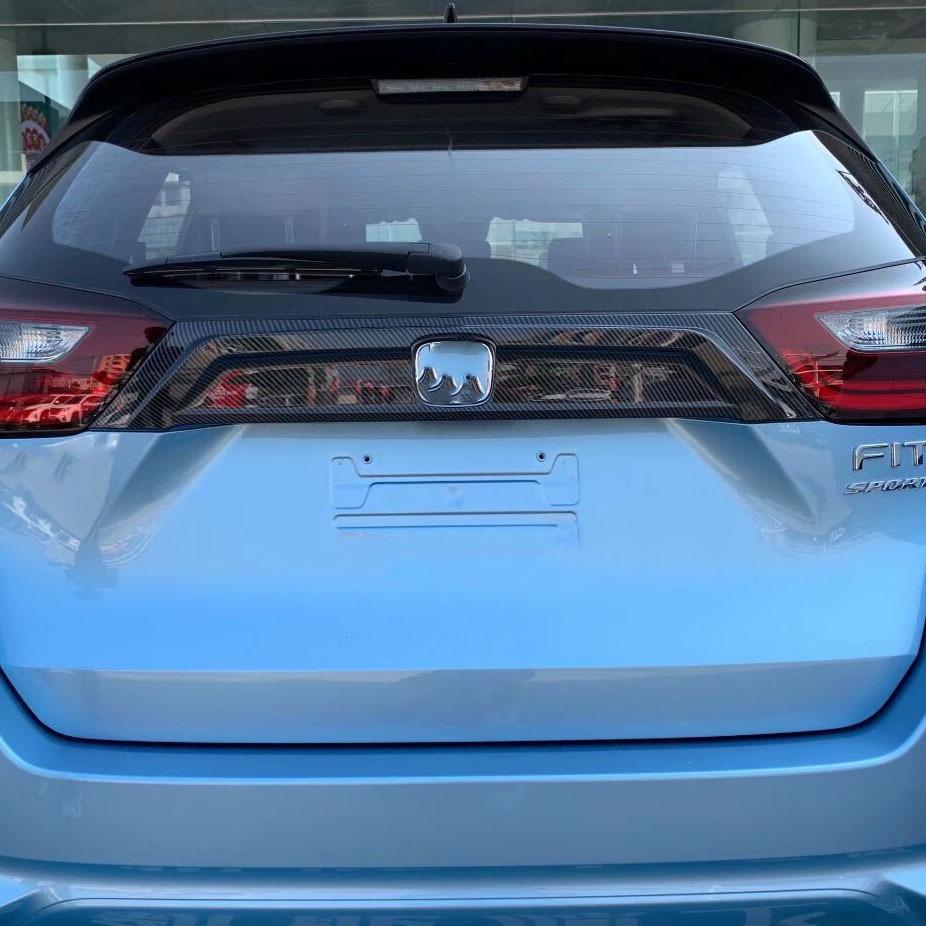 Compatible with 2019-2022 Honda Fit (Japan) rearview mirror guard and fog light cover trim.