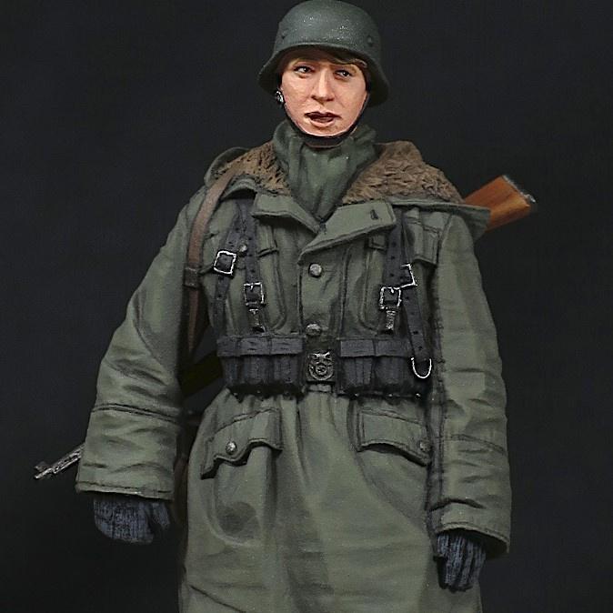 [USED] Alpine Miniatures German Soldier 1/35 Scale Figure