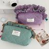 Portable Vintage Gingham Cosmetic Makeup Bag Organizer Large Capacity Cosmetic Pouch Ruffled Edges Sweet Lace Clutch Daily Use