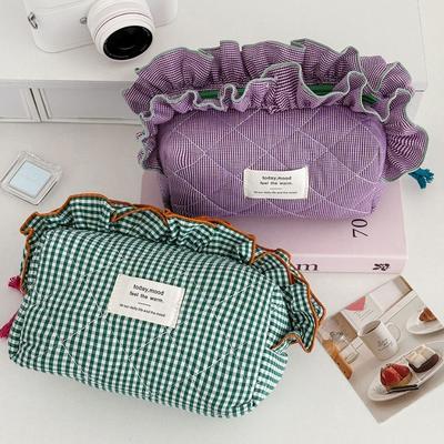 Elegant Vintage Gingham Cosmetic Makeup Bag Ruffled Edges Large Capacity Beauty Bags Sweet Organizer Lace Clutch Gifts