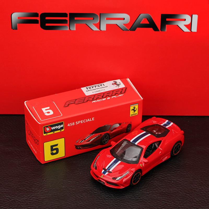 Набір іграшкових моделей автомобілів Ferrari та серія колекційних подарунків
