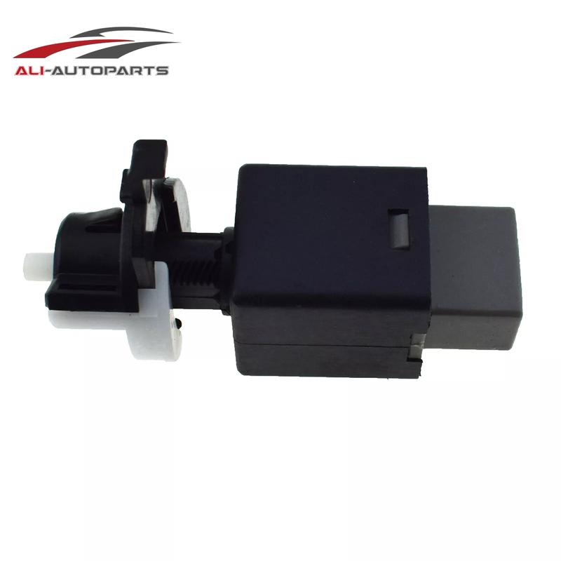 93810-3S700 Brake Light Switch 93810 3S700 For Hyundai Accent i10 i20 Santa Fe Mk3 Tucson Kia Ceed Sorento Sportage 2013-