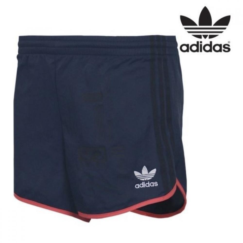 

Adidas Original Women s AI Shorts Training Shorts DH2970