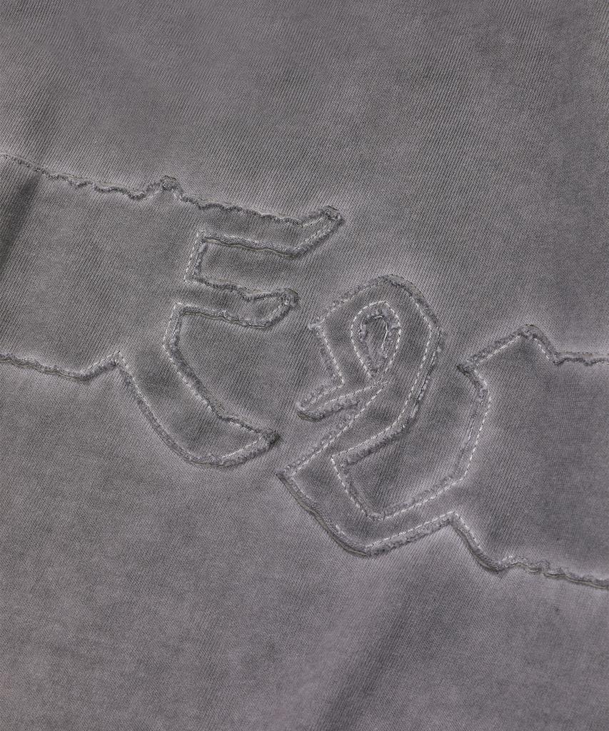 EPISODE UNTITLED Luna Washed Signature Applique T-Shirt_Cocoa Gray