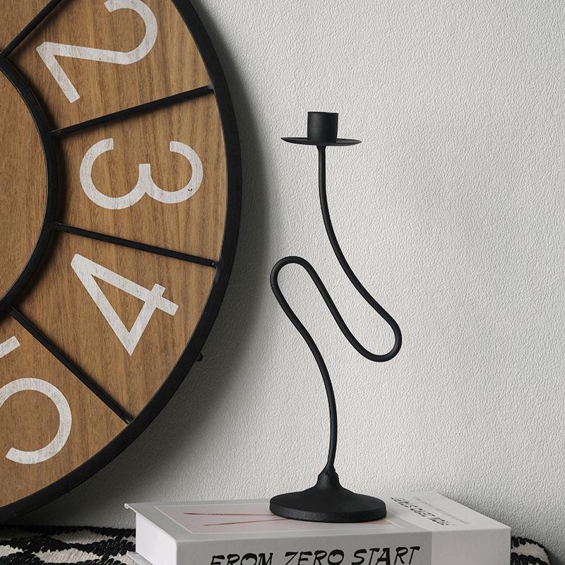 Home Decoration Irregular Candlestick Ornament Iron Candle Stand Creative Romantic Atmosphere Black Candlestick Decoration
