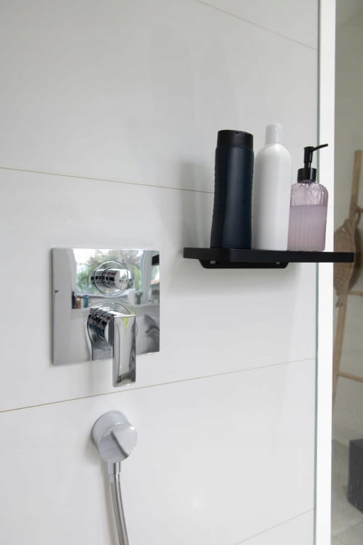 Black Screw-on Bathroom Wall Shelf 301x131x37 Cm APO
