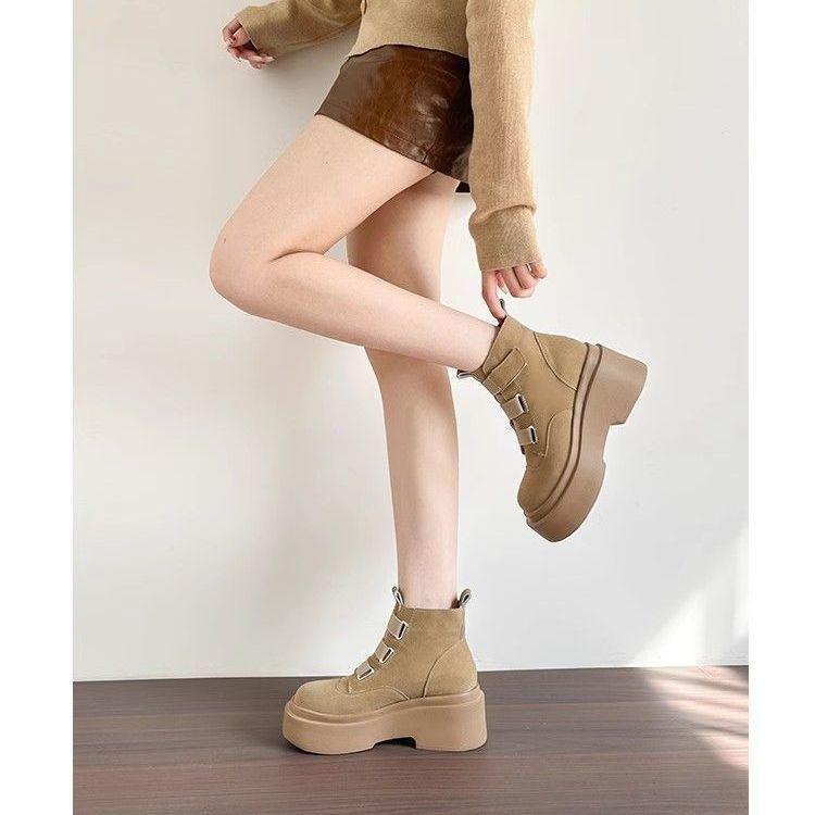 

Women s Martin Boots, Super Light Thick-Soled, Plus Velvet, Platform Heightening, Punk Style, Spring/Autumn Models. 39