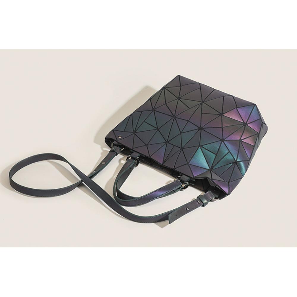 Frühling und Sommer Neue Damenhandtaschen Geometrische Diamant Eimertaschen High-End Mode Vielseitige Schulter-Umhängetaschen mit großem Fassungsvermögen