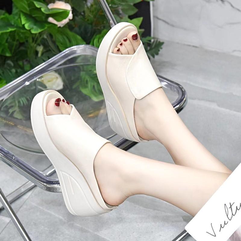 2025 Foreign Trade Summer Models Heightening Women's Sandals Korean Version Fashion Mother Soft-soled Shoes Cool Slippers Muffin Sandals Tide