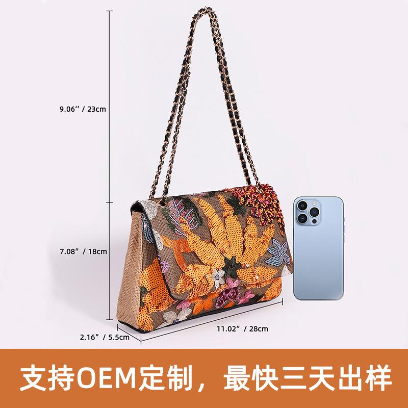 Embroidery sequined shoulder bag summer new niche woven straw bag high-end large-capacity armpit bag