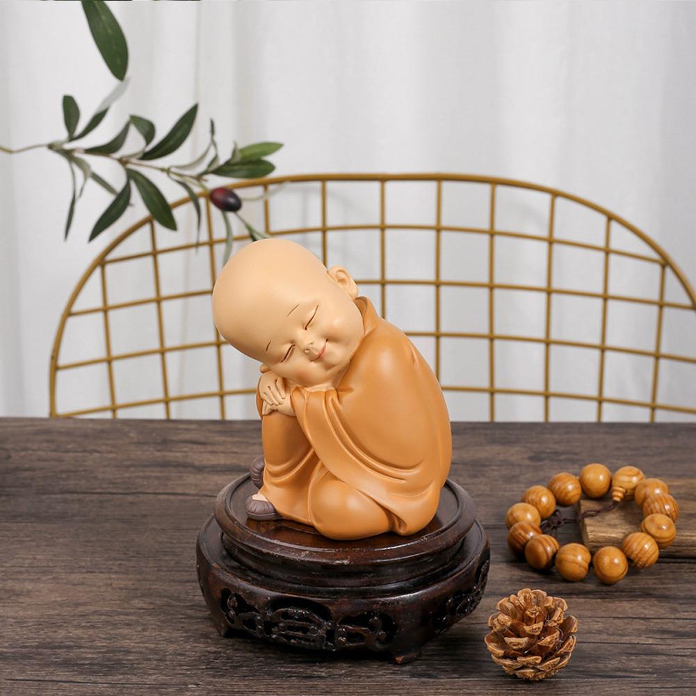 Car Small Monk Buddhist Statues Ornaments Resin Buddha Figurine Sculpture Handmade Miniatures Room Decoration Crafts Gifts