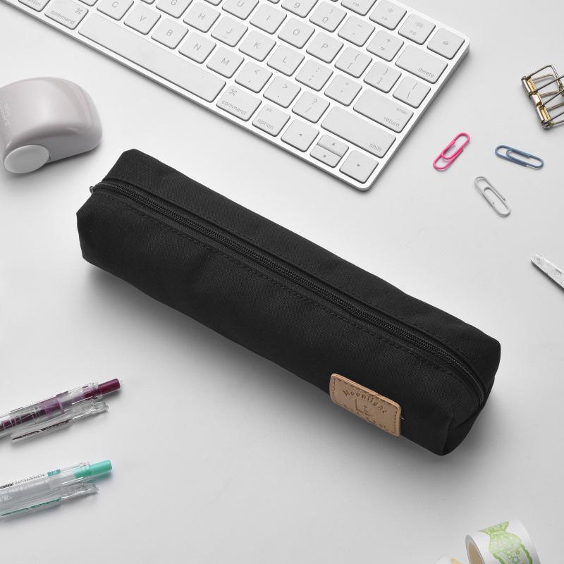 

Compact Square Pencil Case for Students - Stylish and Fresh Design чёрный