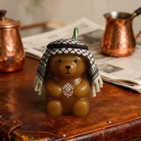 Cute Bear Glass Drinking Cup with Cap And Straw Clear Bear-Shaped Beverage Mug Novelty Coffee Beer Wine Cocktail Drinks Glassware for Cold Drinks