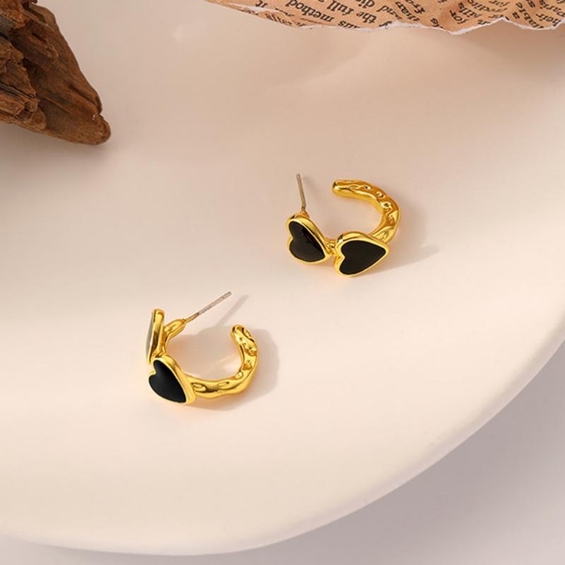 

Korean Style Retro Wine Red Peach Heart C-type Dangle Earrings for Women Personalized Ear Zircon Wholesale Girl Friend Gift