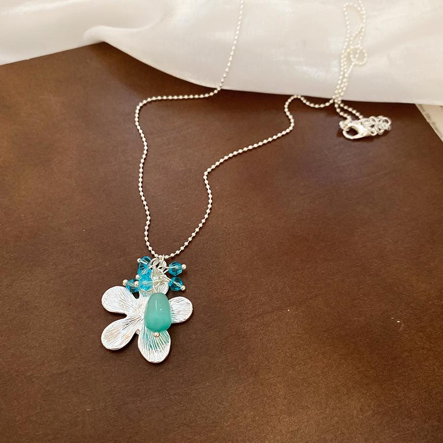 Retro Bow Flower Tiger's Eye Stone Water Drop Necklace Clavicle Chain Cold Wind Necklace Women