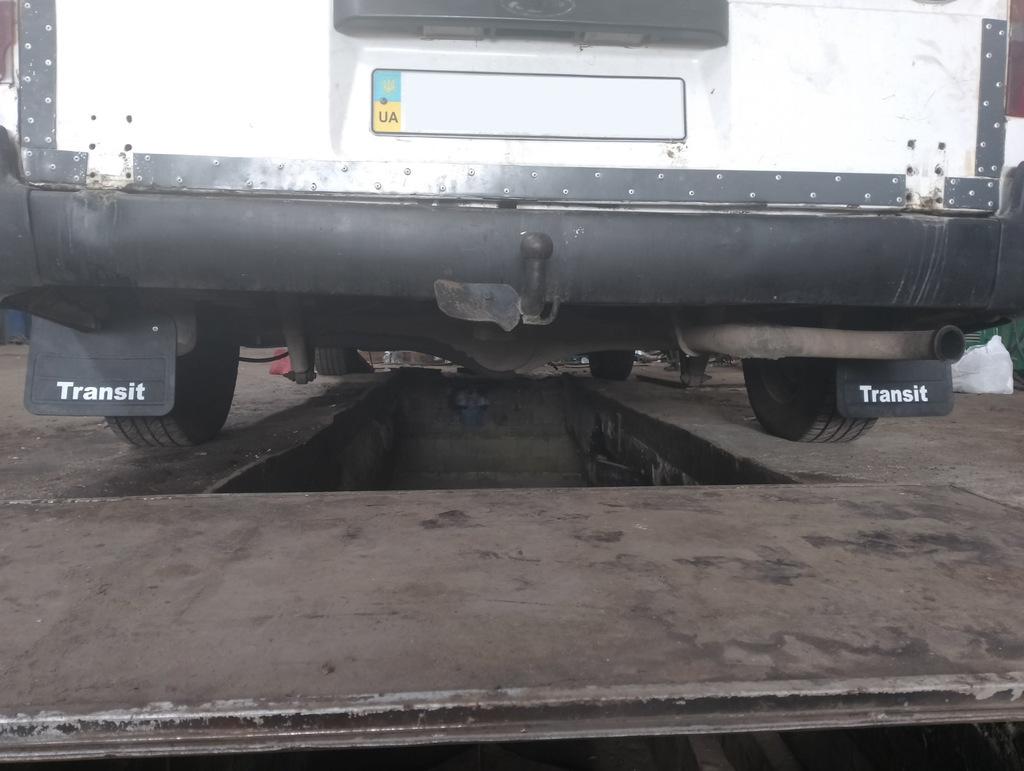 

Брызговики Premium Прямые (2 шт) для Ford Transit 1991-2000 гг