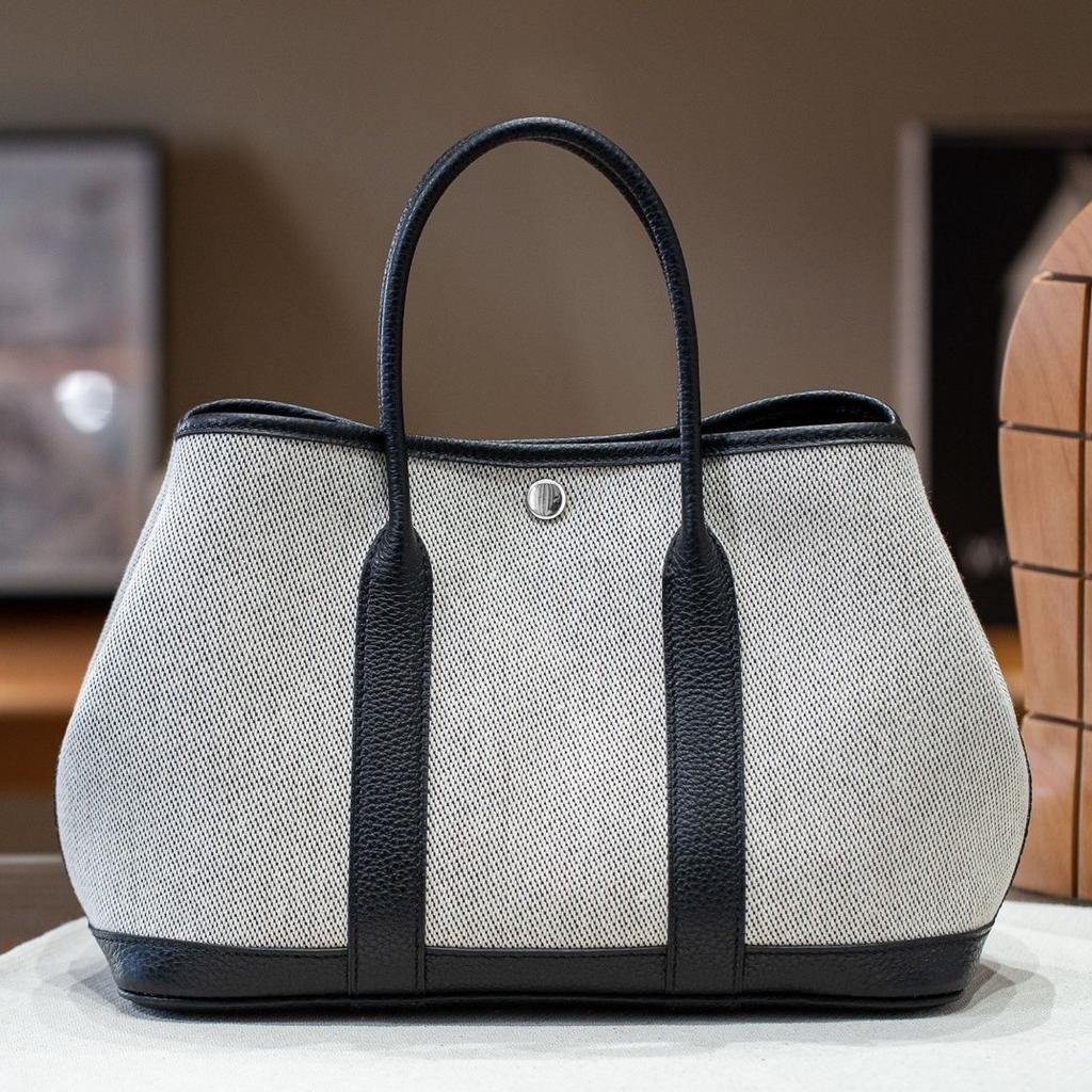 New panda color garden bag high-end leather canvas contrasting color women's bag commuter casual handbag women