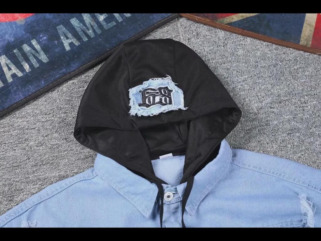 Pánská trendy džínová bunda v korejském stylu - Pánská, s dírami, Ležérní, Design s falešným dvoudílným dílem s kapucí.