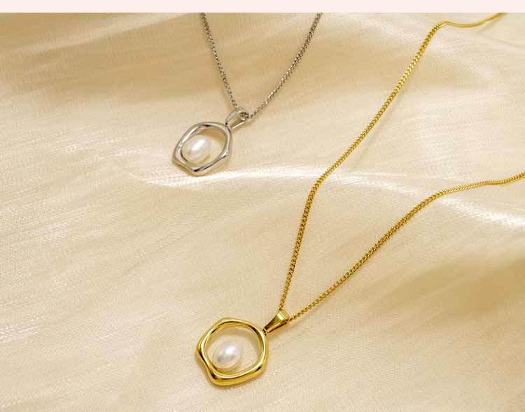 Fashionable Light Luxury Pearl Pendant Necklace with Irregular Circle Design and Durable Colorfast Titanium Steel Chain